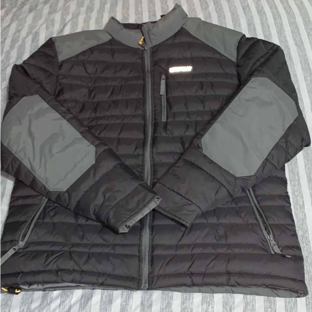 Caterpillar Men's Black and Dark Gray Puffer Jacket